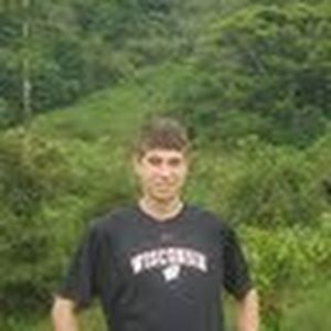 Meet your Posher, Ari